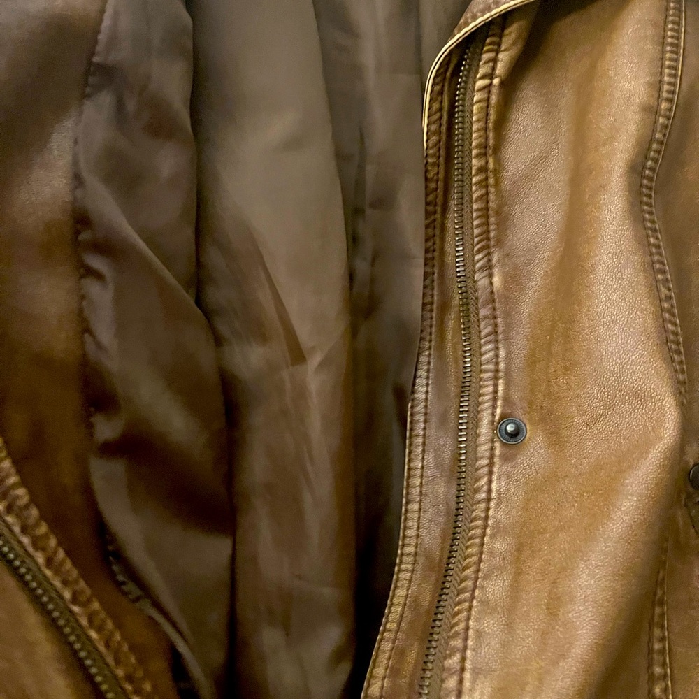 Stylish Designer Jacket - Picture 6 of 10